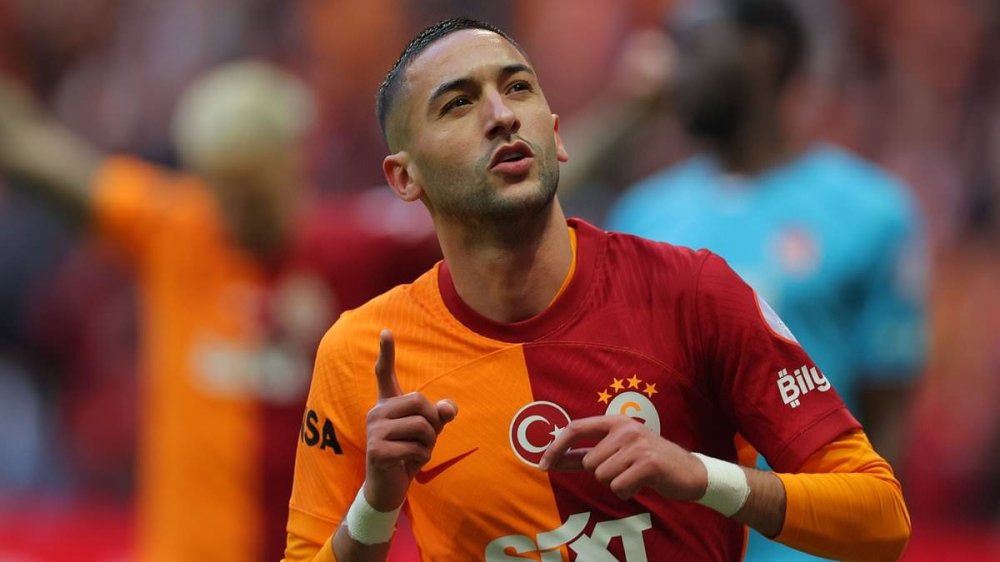 Mercato Hakim Ziyech Transf R D Finitivement Galatasaray Le Matin Ma