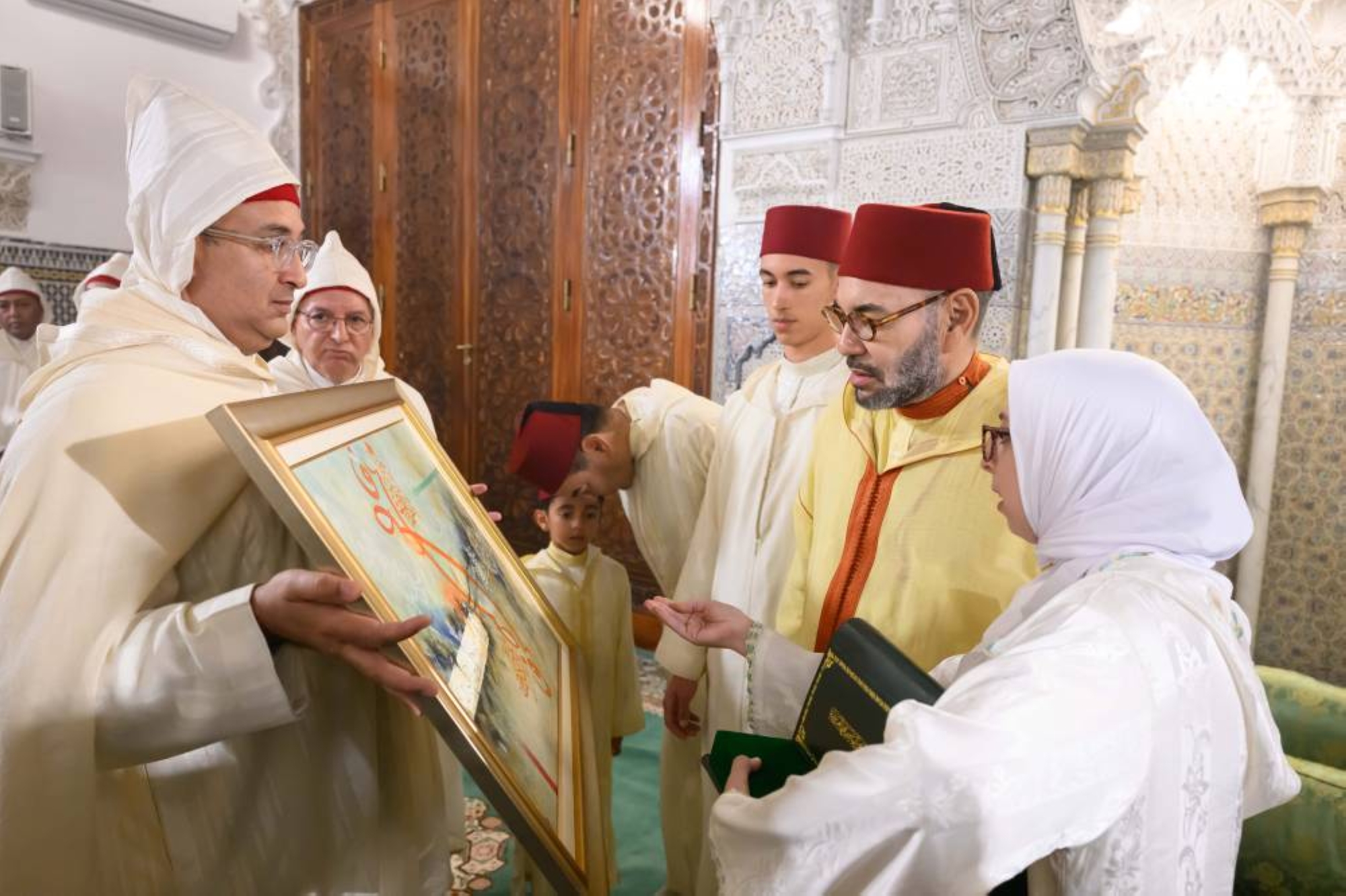 S.M. le Roi, Amir Al-Mouminine, préside une veillée religieuse en commémoration de l'Aïd Al-Mawlid Al-Nabawi Acharif