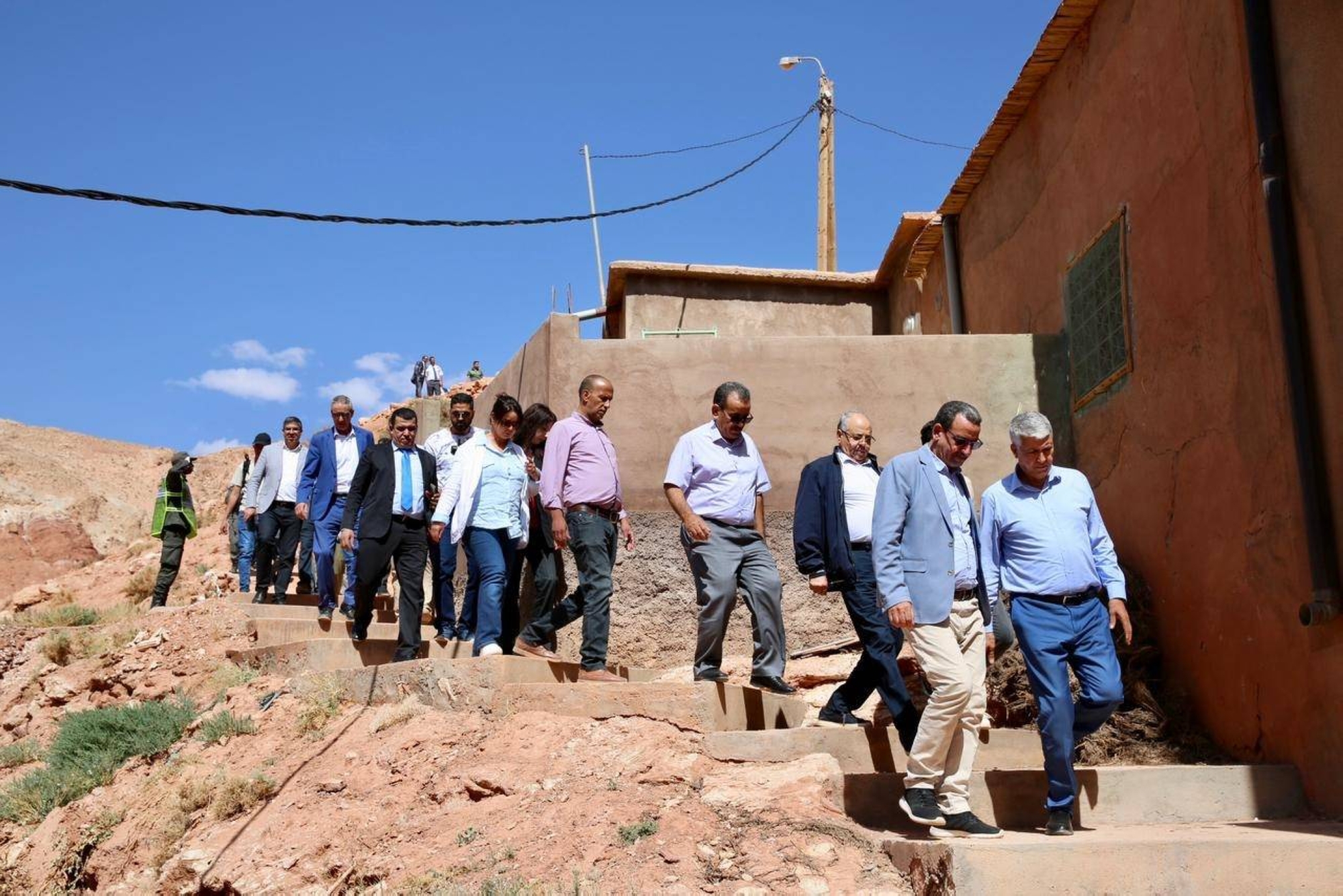 Sadiki visite des zones agricoles impactées par le séisme à Ouarzazate