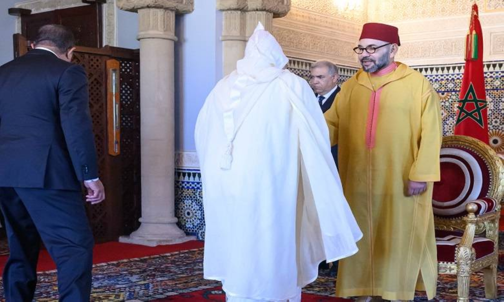 S.M. le Roi reçoit les nouveaux walis et gouverneurs au niveau de l'Administration territoriale