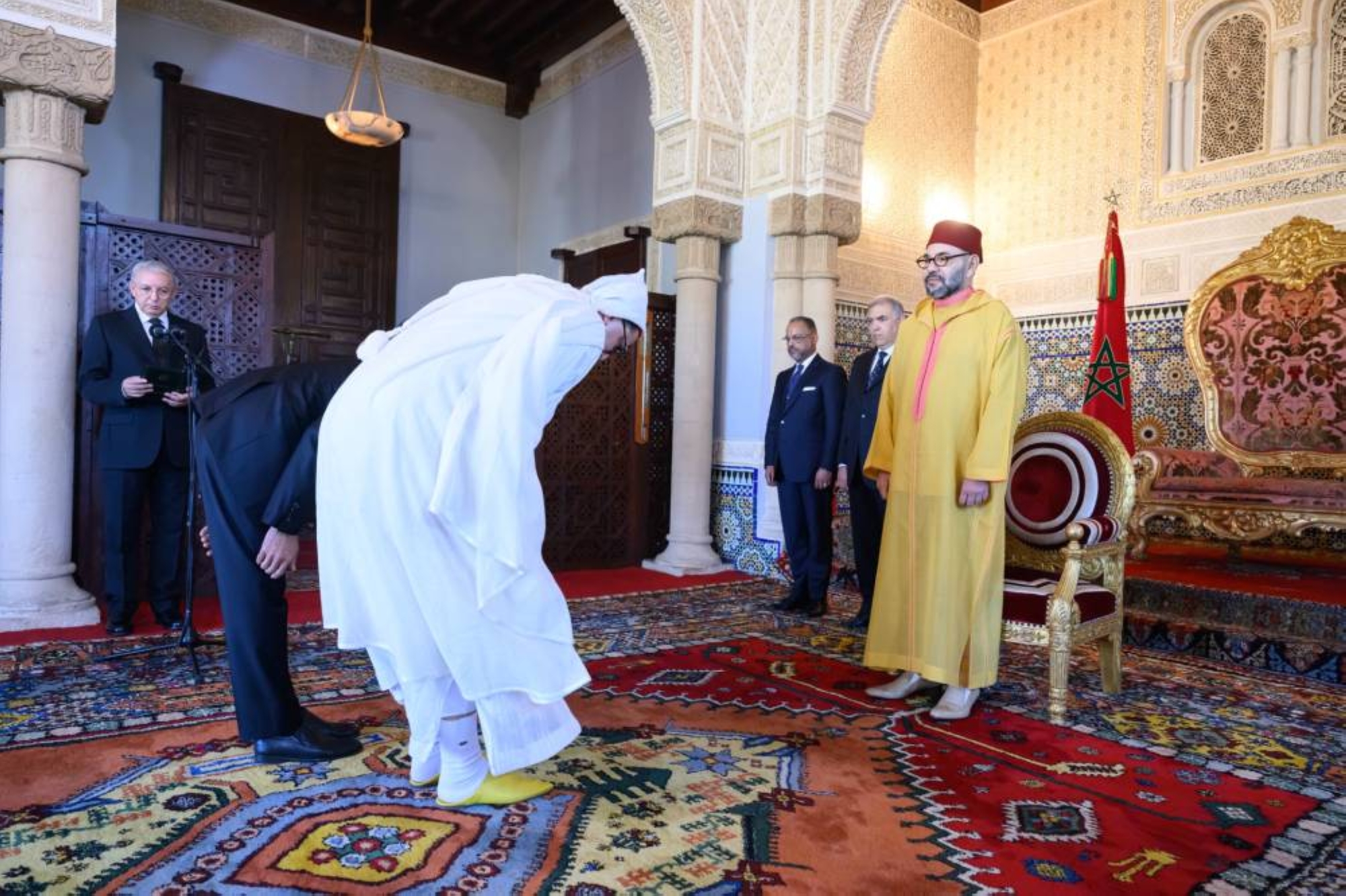 S.M. le Roi reçoit les nouveaux walis et gouverneurs au niveau de l'Administration territoriale