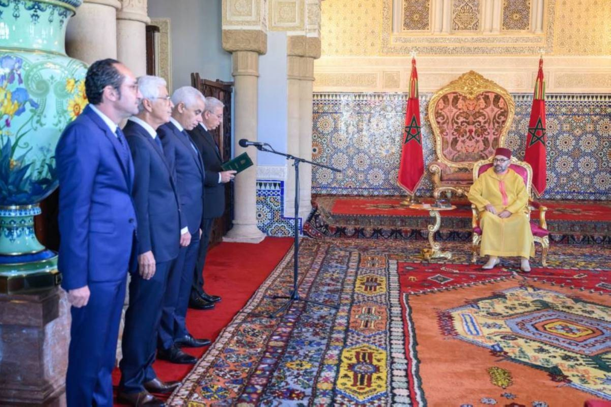 S.M. le Roi préside la cérémonie de signature d’un programme d’unités médicales mobiles connectées en faveur du monde rural