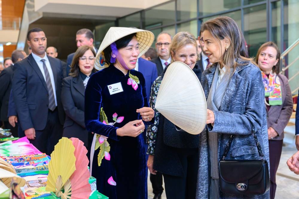 S.A.R. la Princesse Lalla Meryem préside la cérémonie d'inauguration du Bazar de bienfaisance du Cercle diplomatique
