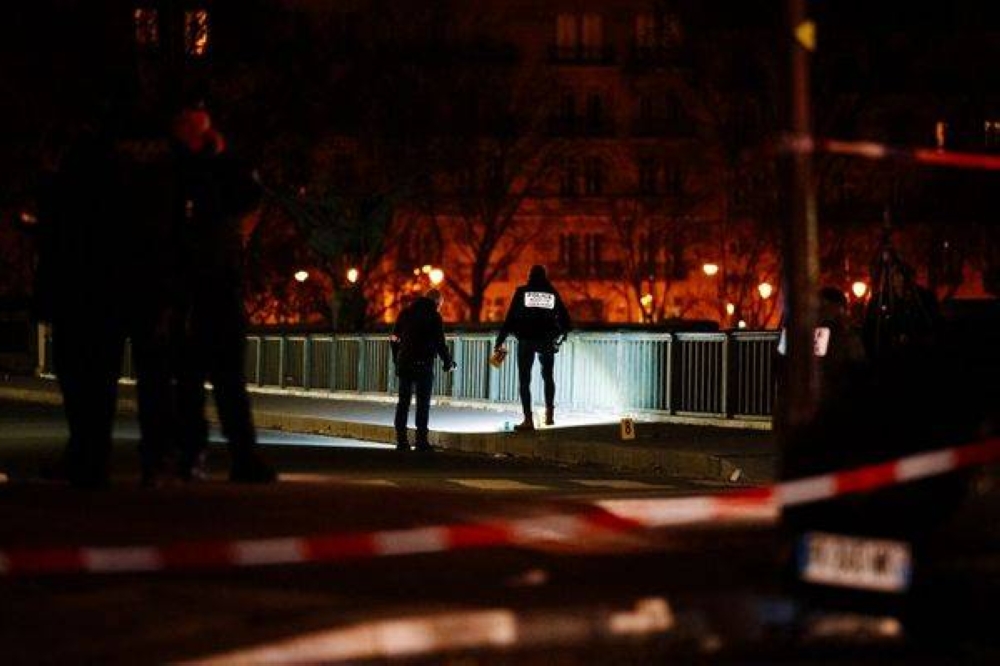 Attaque au couteau à Paris : l’assaillant placé en garde à vue (médias)