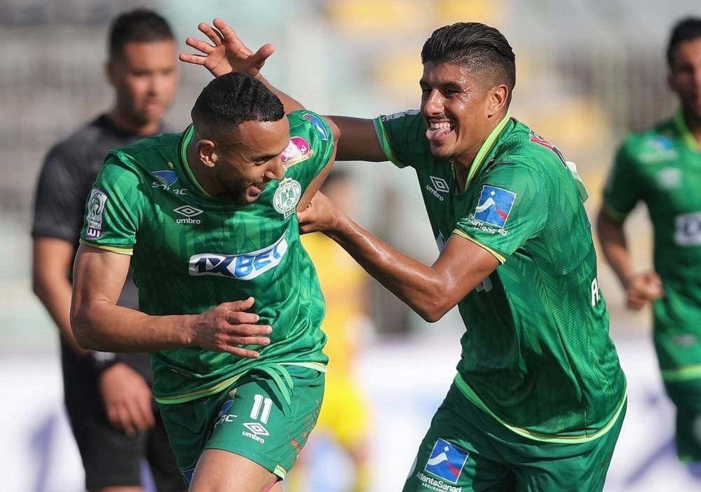 Botola : le Raja et l’AS FAR toujours en tête, en attendant le retour de la RSB