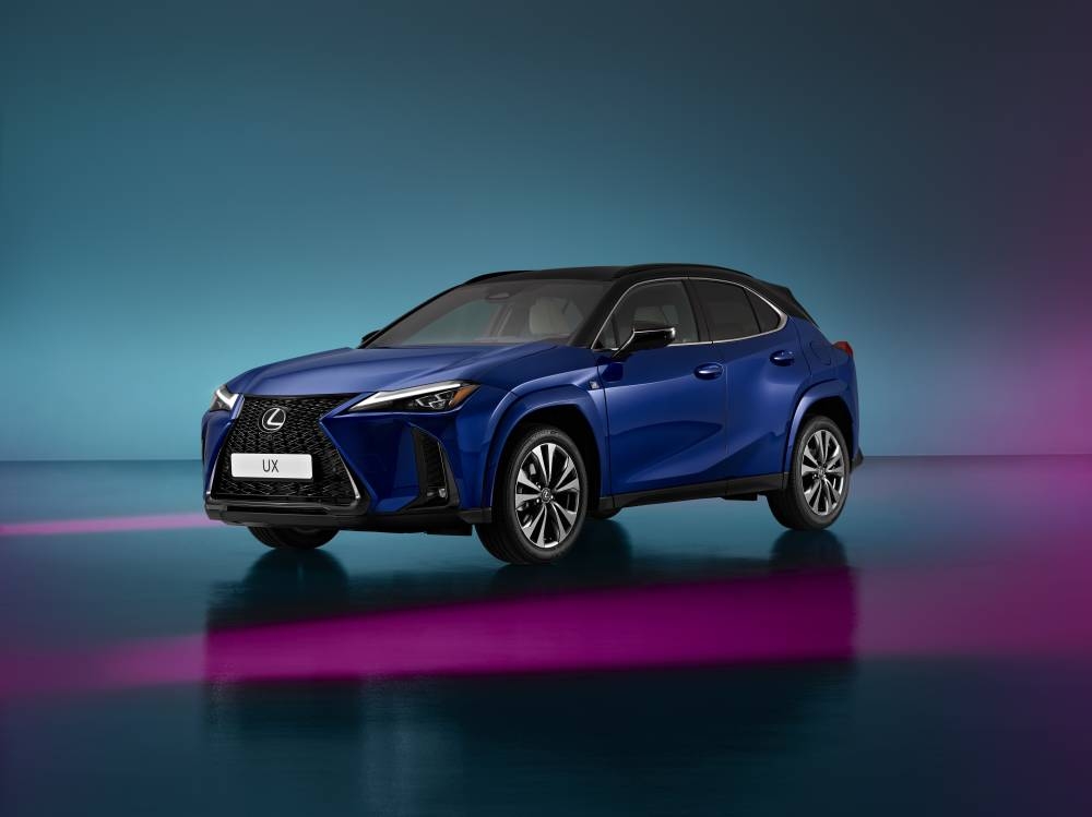 Lexus dote le SUV UX 300h 2024 de plus de puissance et d’aspects