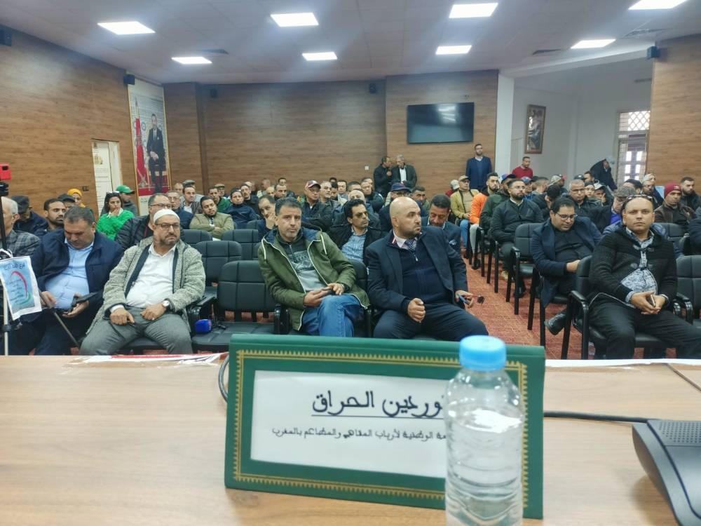 Cafés et restaurants : les faillites s’accélèrent en 2023, le secteur dans la zone rouge