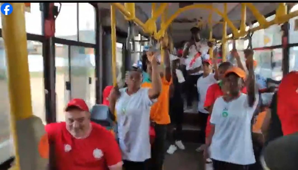 En Direct de San Pedro : Les Ivoiriens prêtent main forte aux supporters des Lions de l'Atlas