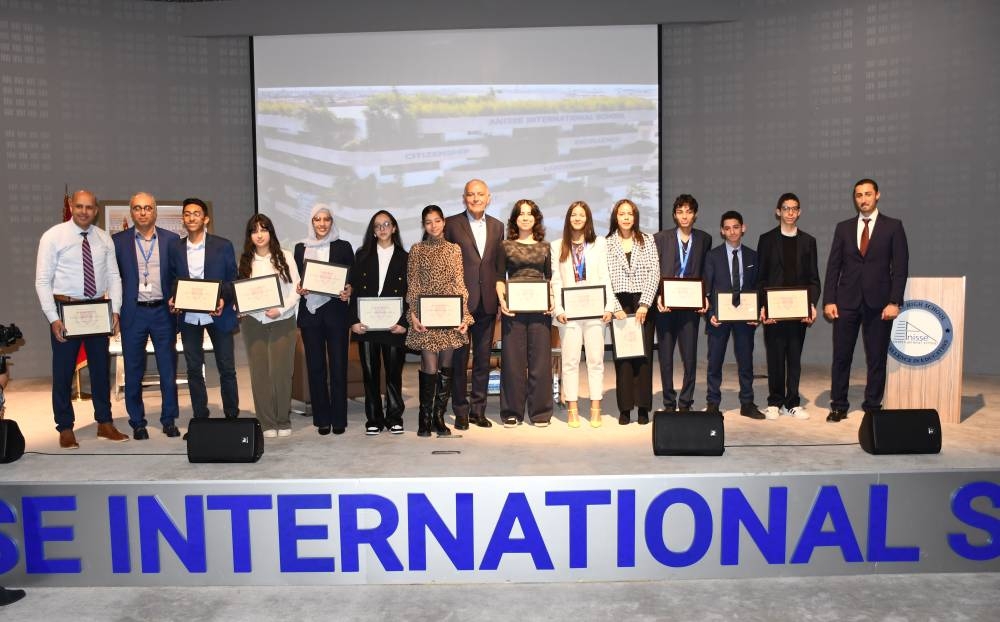 Salaheddine Mezouar à cœur ouvert avec la jeunesse