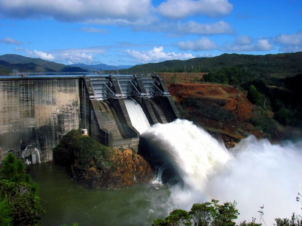 Au niveau de l'énergie hydroélectrique, le Royaume dispose à ce jour d’une capacité installée de 1.770 MW ( dont 460 sous forme de STEP à Afourer), développée essentiellement par ONEE.DRPE