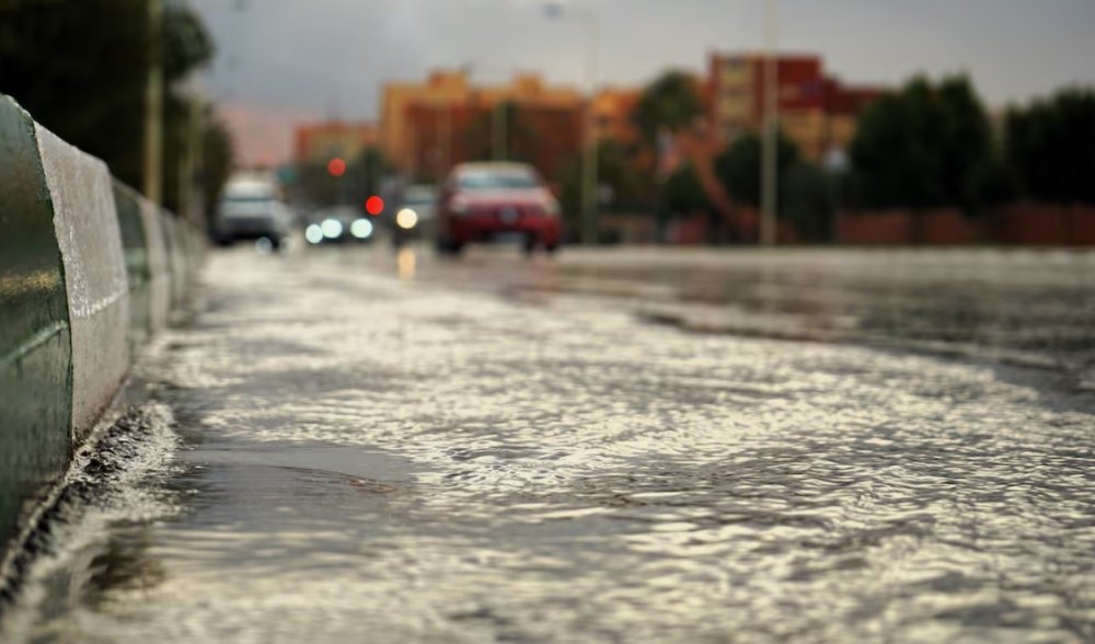 Fortes averses orageuses et rafales de vent de lundi à mardi dans plusieurs villes du Maroc