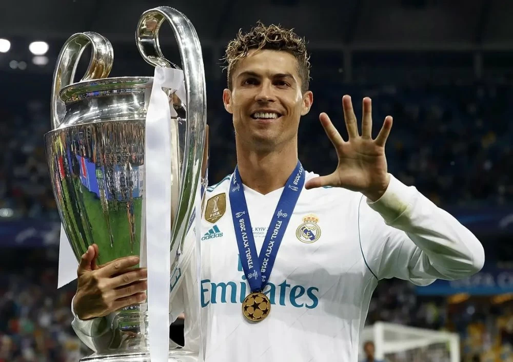 Quintuple vainqueur de la Ligue des champions, Cristiano Ronaldo détient également le record de la plus longue série de buts dans la compétition. Ph : Archives