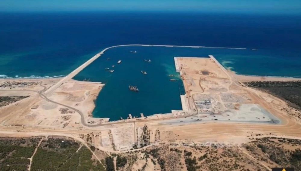 Le coût total du projet prévu par Nador West Med Bétoya Industriel & Logistic Zone s'élève à environ 240 millions d’euros, dont 110 millions d’euros seront donc apportés par la BERD.