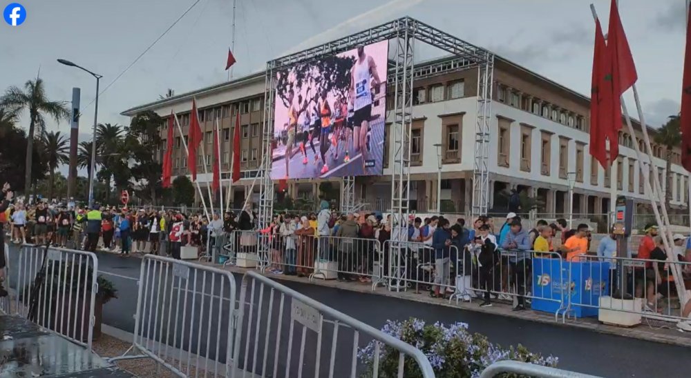 En direct. Top départ de la 15e édition du marathon international de Casablanca avec près de 10.000 participants