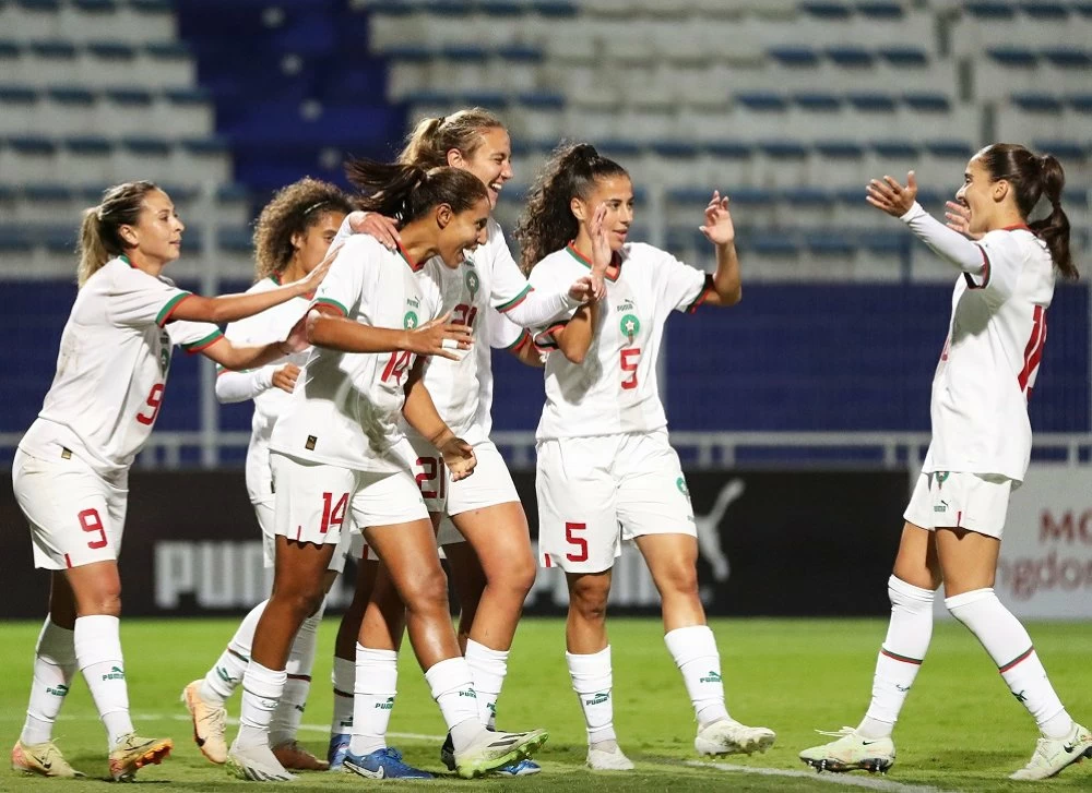 La joie des joueuses de l'équipe nationale après avoir planté un but face au Sénégal. Ph. FRMF