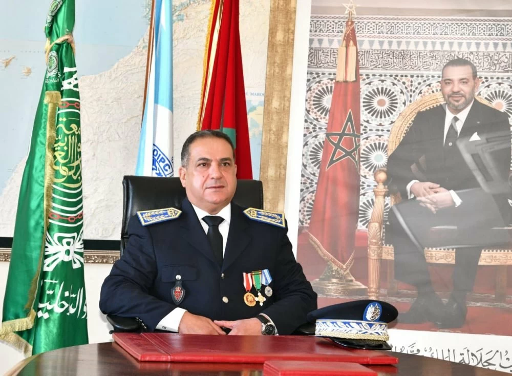 La DGSN a présenté à ce poste la candidature du préfet de police Mohamed Dkhissi, directeur de la police judiciaire et chef du Bureau central national d’Interpol-Rabat.