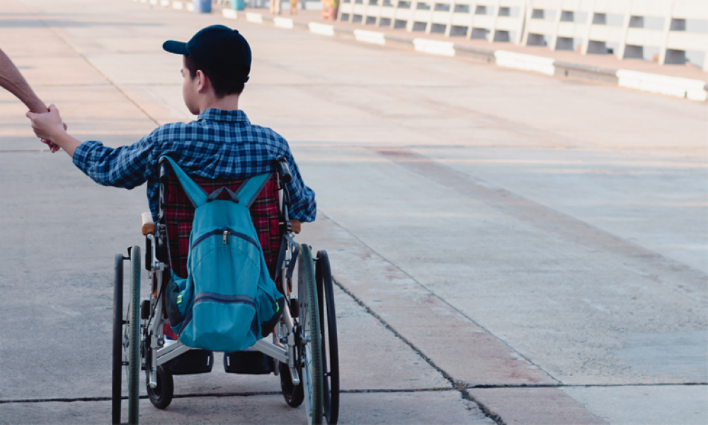 Les familles d’enfants en situation de handicap entre désarroi et résistance face à la discrimination à l’école (Enquête)