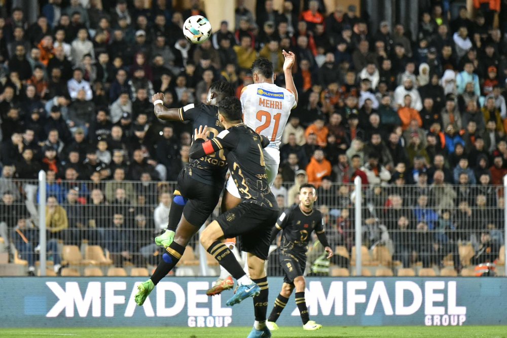 Botola D1 : la RSB se détache en tête, le MAT remporte le derby du Nord sans ses supporters