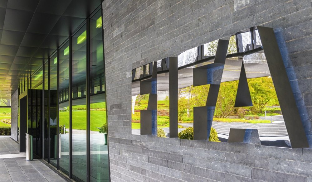 La FIFA alloue 50 millions de dollars à l'OMS, l'OMC et le HCR