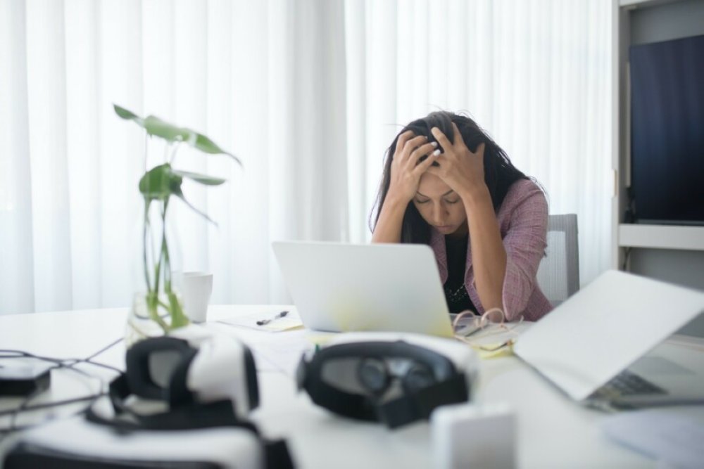 Pourquoi le stress au travail est une épreuve plus dure pour les femmes