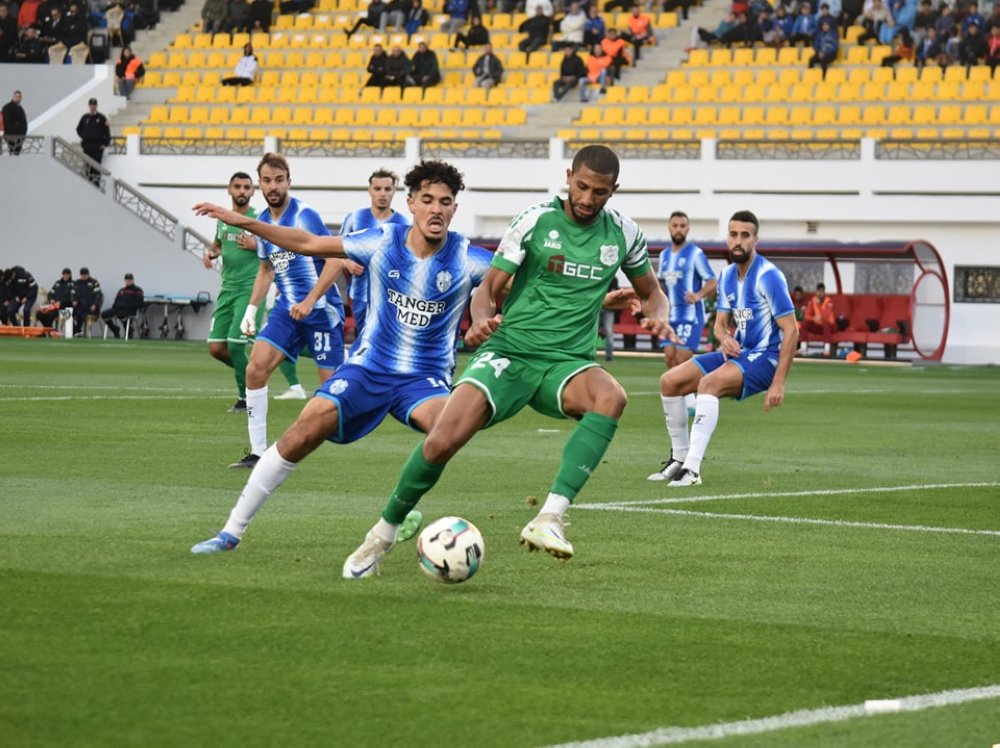 Botola : le DHJ prive l’IRT d’une bouffée d’oxygène, la JSS enfonce le MAT