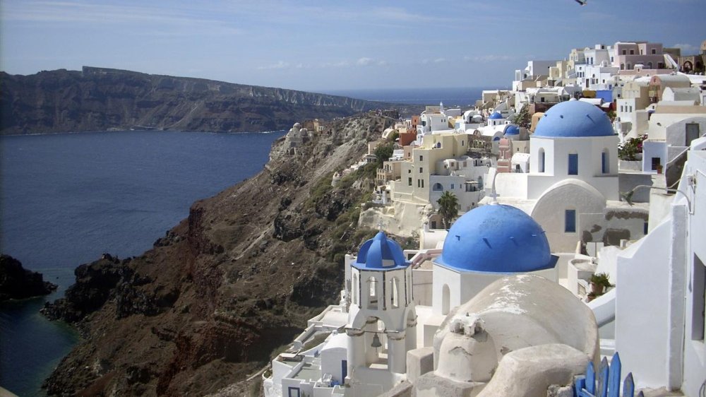 Grèce: L’île de Santorin de nouveau frappée par des secousses sismiques