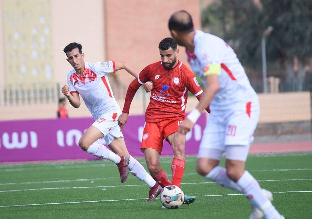 Botola D2 : le Kawkab de Marrakech domine le WAF et prend le large en tête du classement