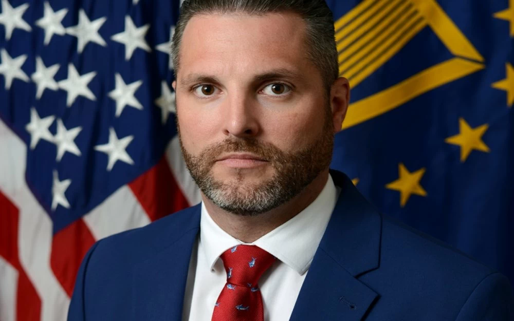 L'Inspecteur Général des FAR reçoit le Sous-Secrétaire Adjoint à la guerre des États-Unis d’Amérique, chargé des Affaires africaines