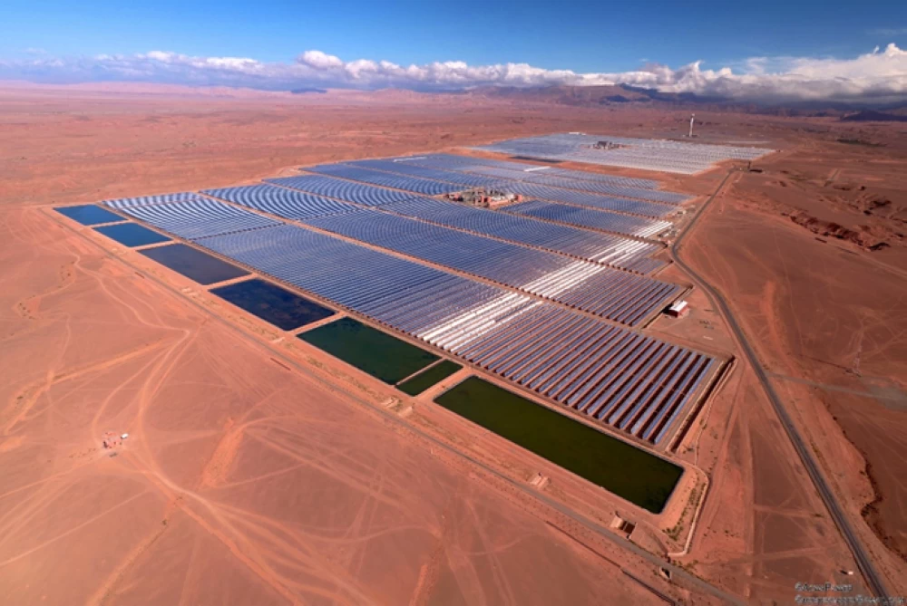 Pour ACWA Power, cette performance illustre son engagement à long terme envers le Maroc dans 
le développement d’énergies renouvelables fiables à l’échelle industrielle. Ph. ACWA Power