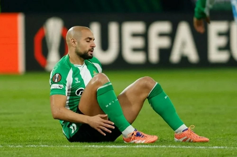 Sofyan Amrabat opéré de la cheville droite (club)