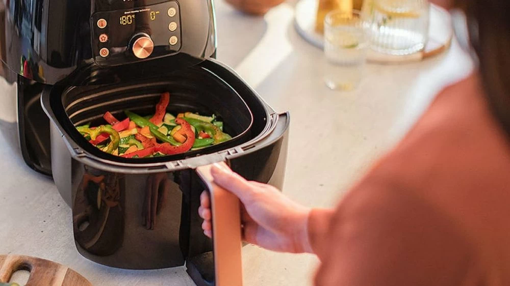 Ramadan : star de la cuisine, l'Air Fryer est-il vraiment plus sain ?