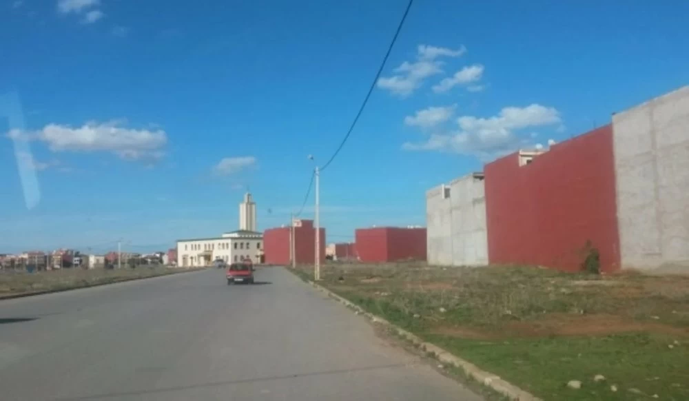 Terrains urbains non bâtis : le ministère de l’Intérieur appelle à une application plus rigoureuse de la taxe