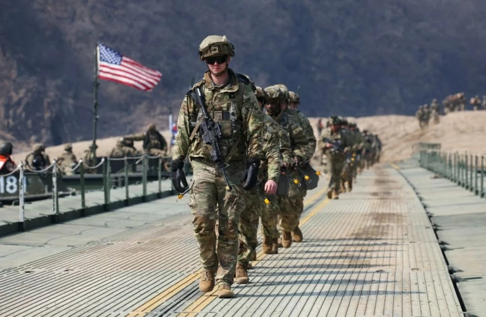 Guerre au Moyen-Orient : l'armée américaine prépare un éventuel déploiement de troupes au sol en Iran (médias)