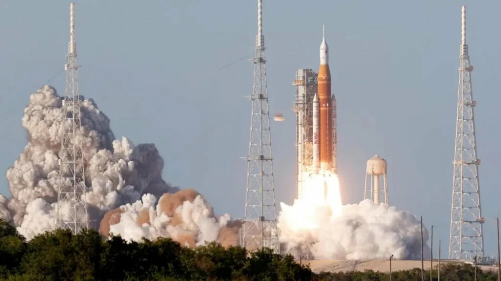 Décollage réussi pour la mission lunaire Artémis 2