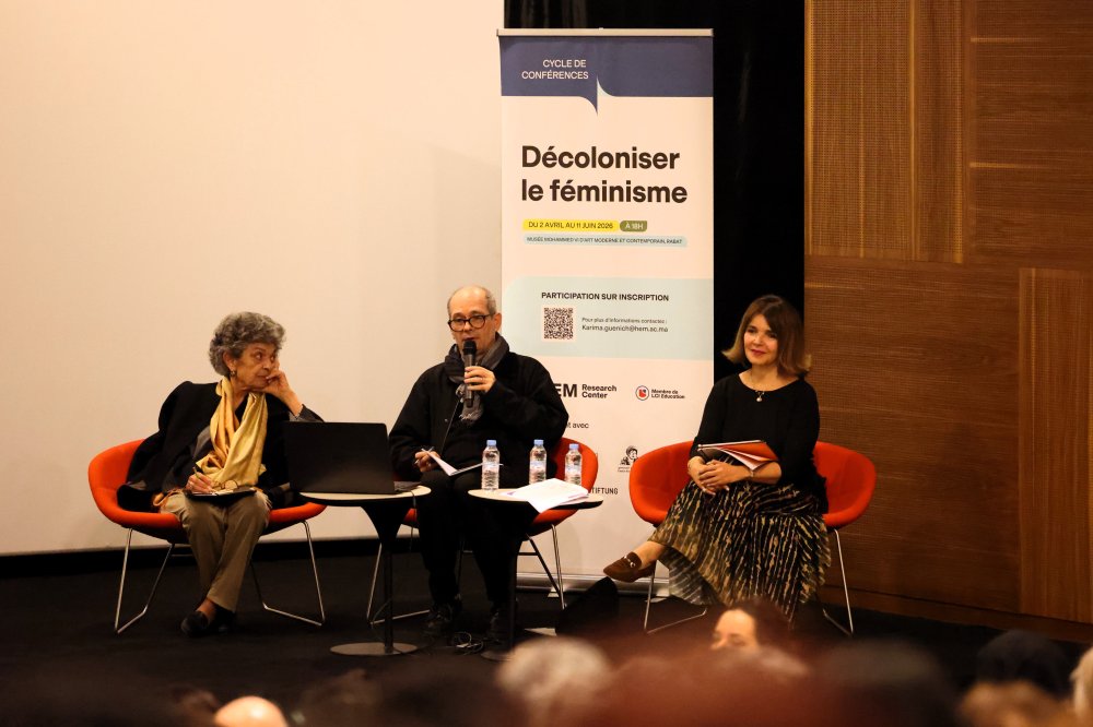 «Décoloniser le féminisme» : Un cycle de conférences pour repenser la lutte des femmes