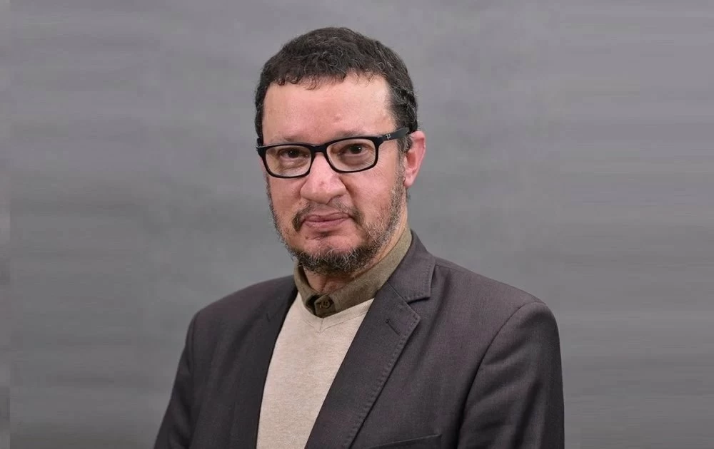 Apprendre à l’ère du distanciel et de l’IA : révolution ou dérive ?