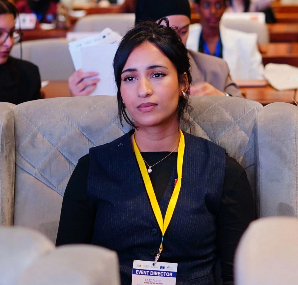 Cybersécurité et IA : quand les jeunes prennent la parole à l’EMC Youth MUN