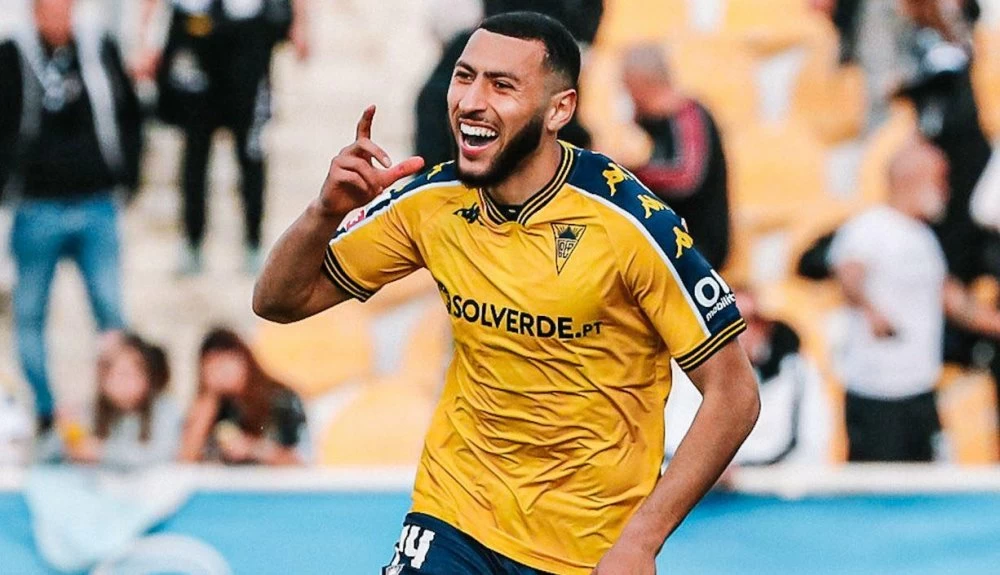 Lions de l’Atlas : Yanis Begraoui, une option offensive crédible pour Ouahbi ?