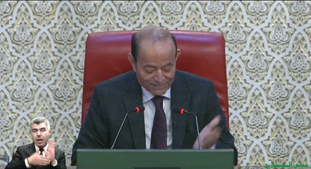 Ryad Mezzour, Omar Hejira et Mustapha Baitas répondent aux questions des conseillers