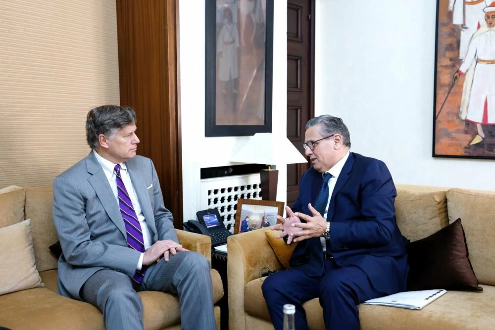 Akhannouch reçoit le Secrétaire d’État Adjoint des États-Unis, Christopher Landau