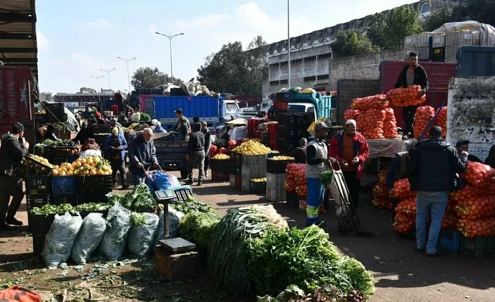 Les prix des viandes rouges restent élevés au marché de gros à Casablanca, léger recul des tomates