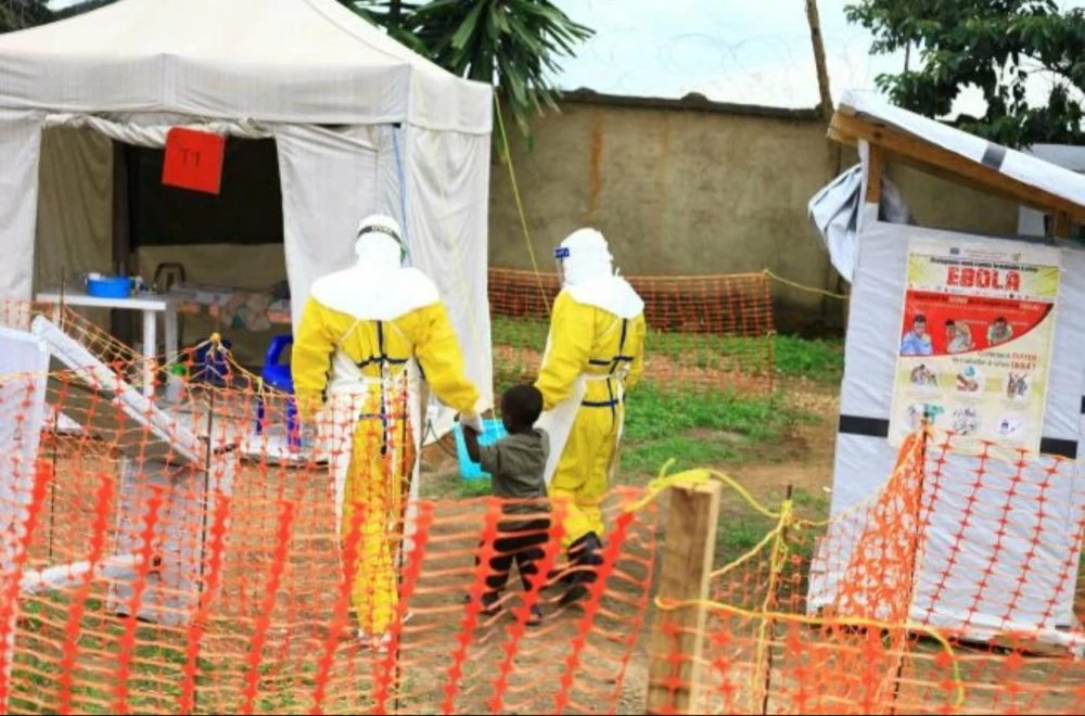 Ebola : l’OMS déclare une urgence sanitaire internationale après la flambée en RDC et en Ouganda