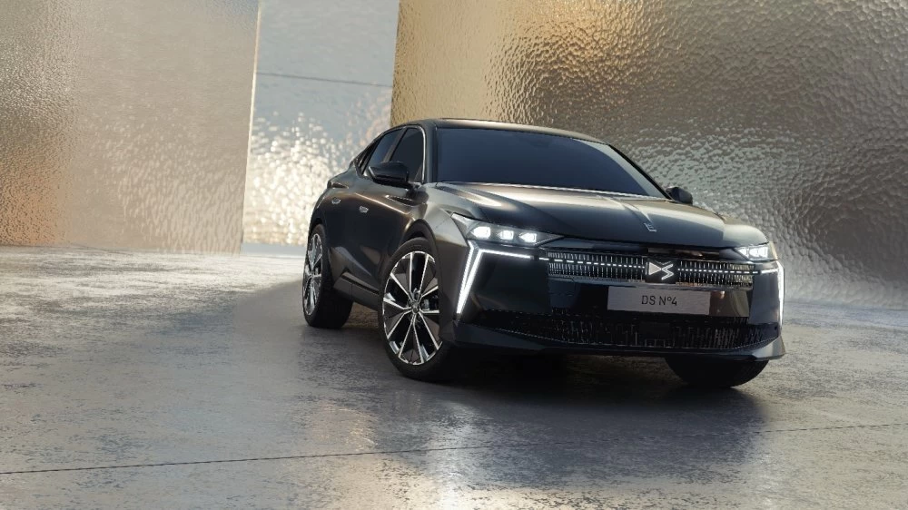 DS N°4 : lancement marocain pour la compacte premium française