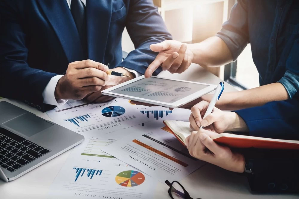 Le programme a pour objectif notamment la création de 12 centres d’appui à l’entrepreneuriat en faveur de 15.000 étudiants et la certification des compétences entrepreneuriales de 20.000 étudiants.